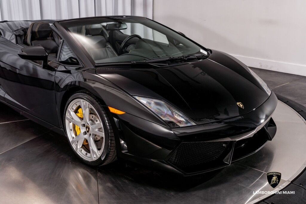 2012 Lamborghini Gallardo LP560-4 Spyder North Miami Beach FL