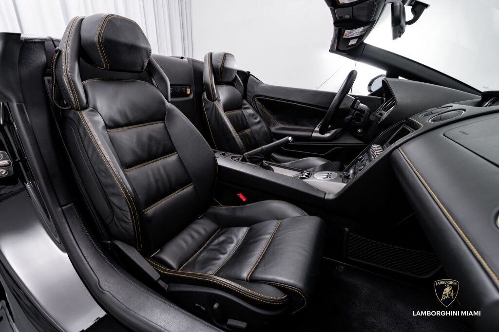 2012 Lamborghini Gallardo LP560-4 Spyder North Miami Beach FL