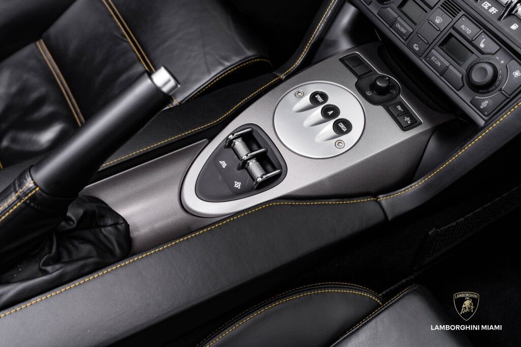 2012 Lamborghini Gallardo LP560-4 Spyder North Miami Beach FL