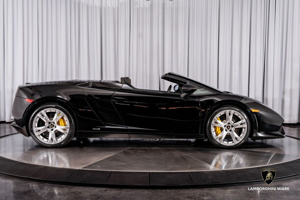2012 Lamborghini Gallardo LP560-4 Spyder North Miami Beach FL