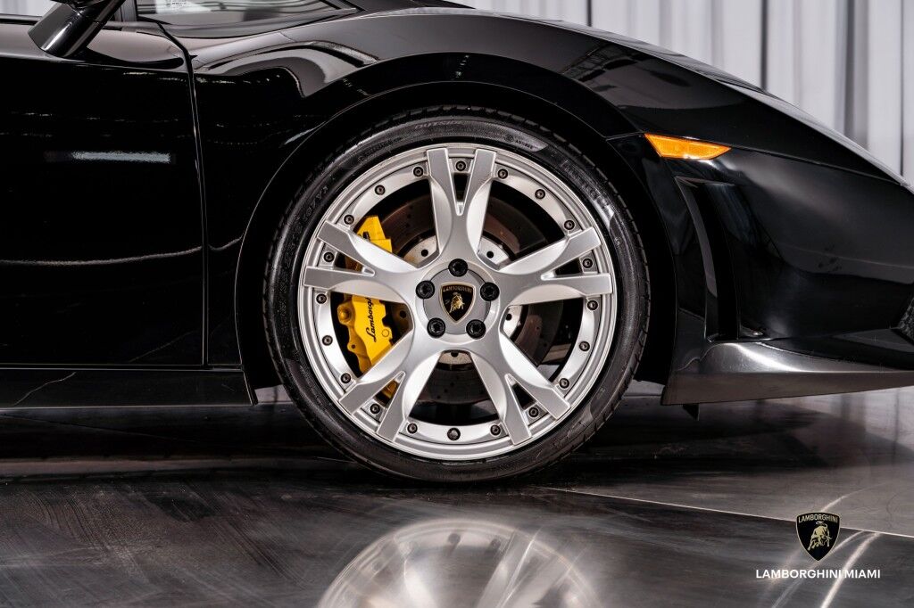 2012 Lamborghini Gallardo LP560-4 Spyder North Miami Beach FL