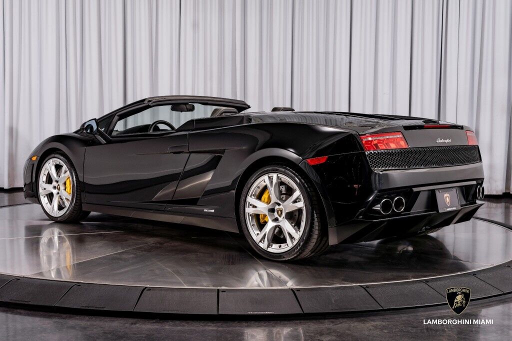 2012 Lamborghini Gallardo LP560-4 Spyder North Miami Beach FL