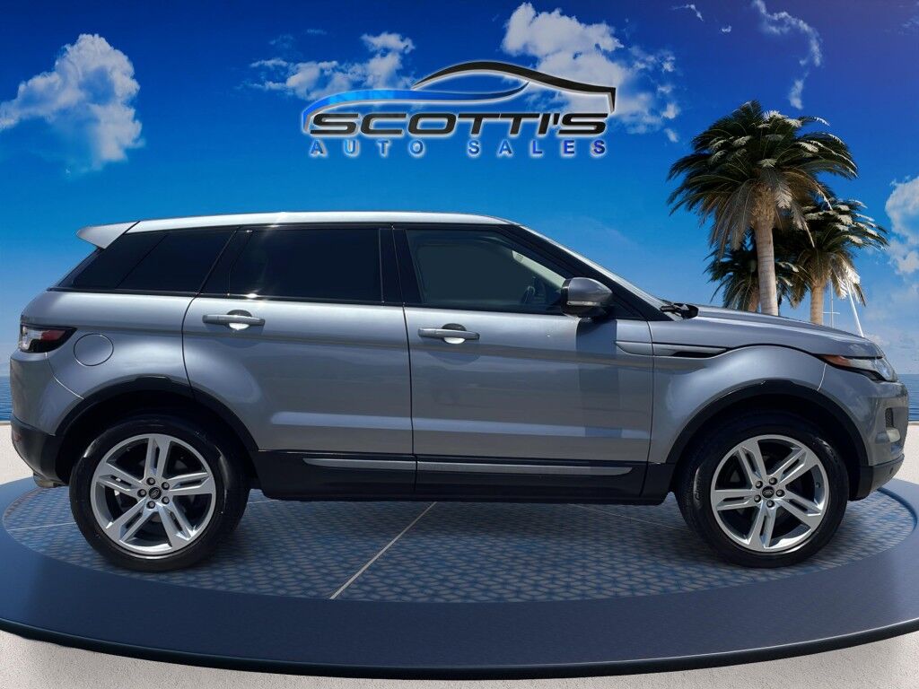 2012 Land Rover Range Rover Evoque Pure Premium~BLUETOOTH~CRUISE CONTROL~LEATHER SEATS~MOONROOF/ SUNROOF~PANORAMIC MOONROOF / SUNROOF~PREMIUM SOUND SYSTEM~SURROUND VIEW CAMERA~TURBOCHARGER Sarasota FL