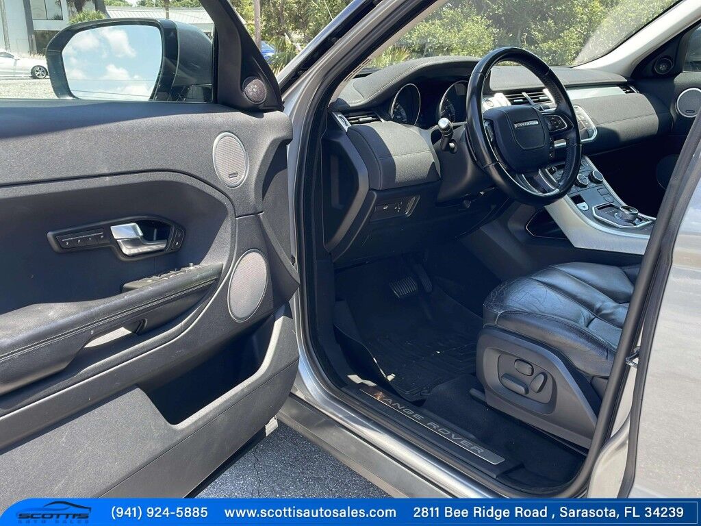 2012 Land Rover Range Rover Evoque Pure Premium~BLUETOOTH~CRUISE CONTROL~LEATHER SEATS~MOONROOF/ SUNROOF~PANORAMIC MOONROOF / SUNROOF~PREMIUM SOUND SYSTEM~SURROUND VIEW CAMERA~TURBOCHARGER Sarasota FL