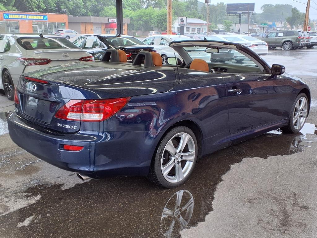 2012 Lexus IS 250C . Roanoke VA