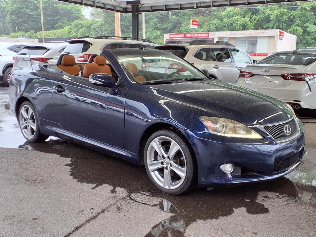 2012 Lexus IS 250C . Roanoke VA