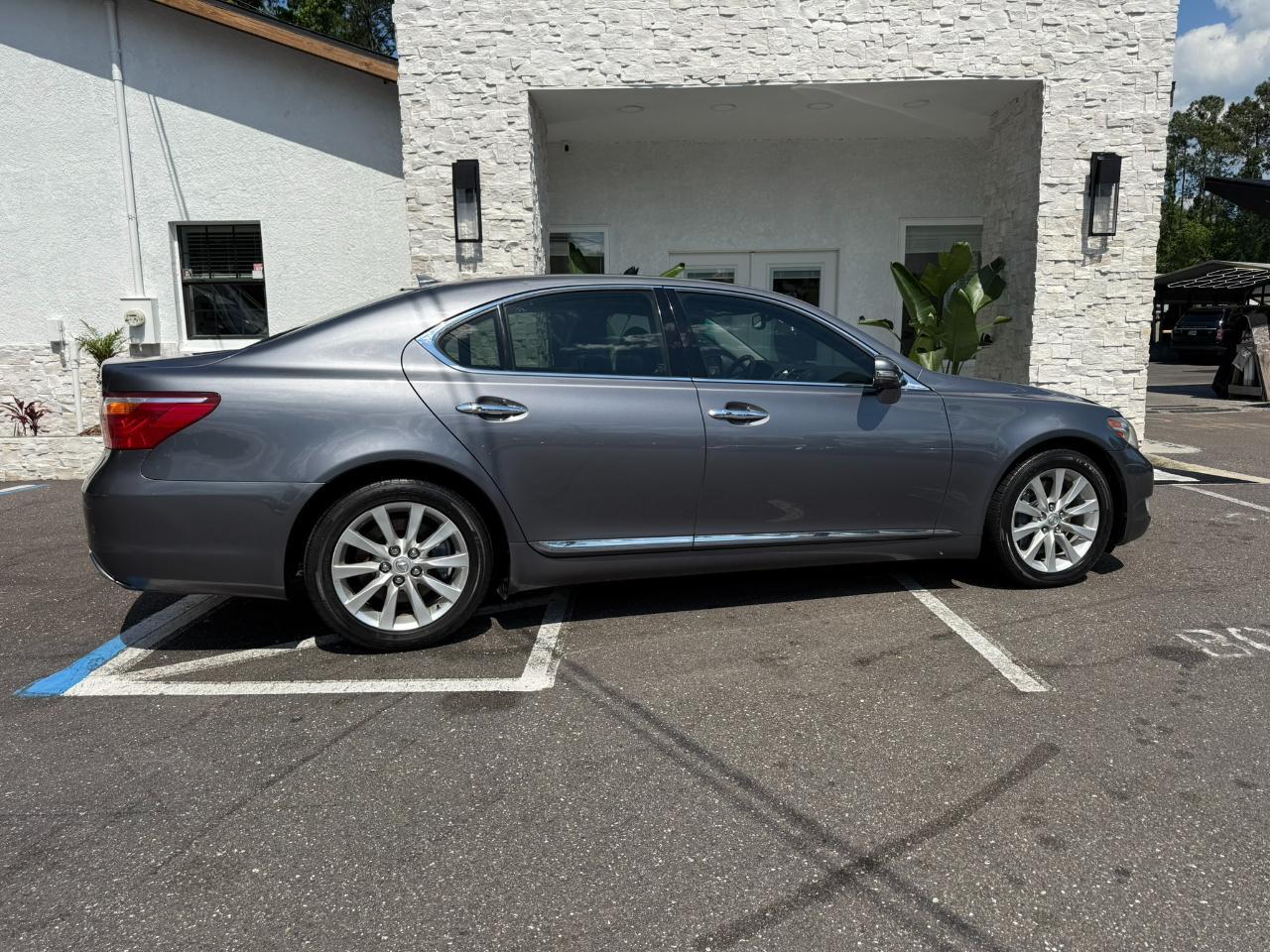 2012 Lexus LS 460 4dr Sdn AWD Jacksonville FL