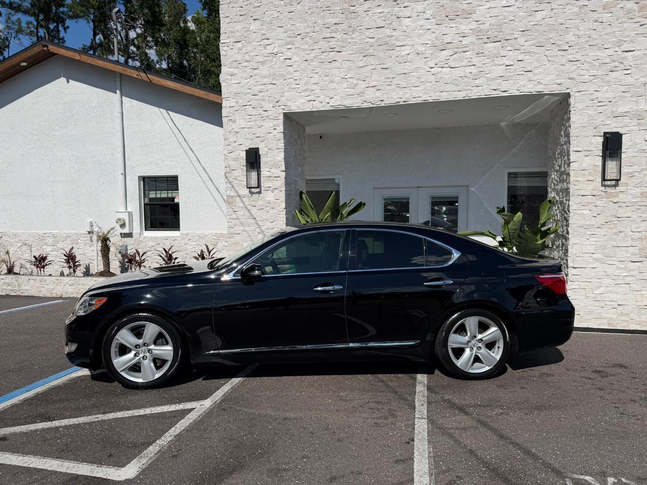 2012 Lexus LS 460 4dr Sdn RWD