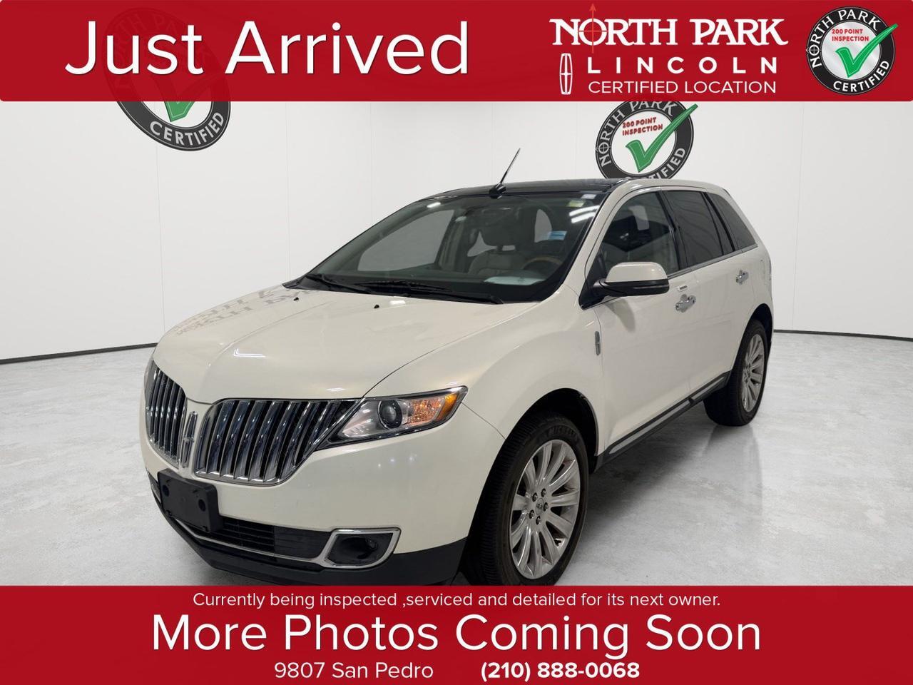 2012 Lincoln MKX Base
