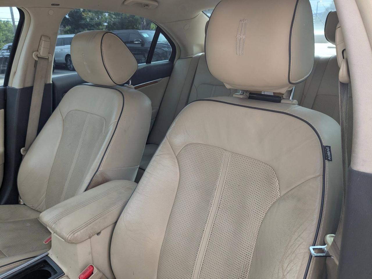 2012 Lincoln MKZ