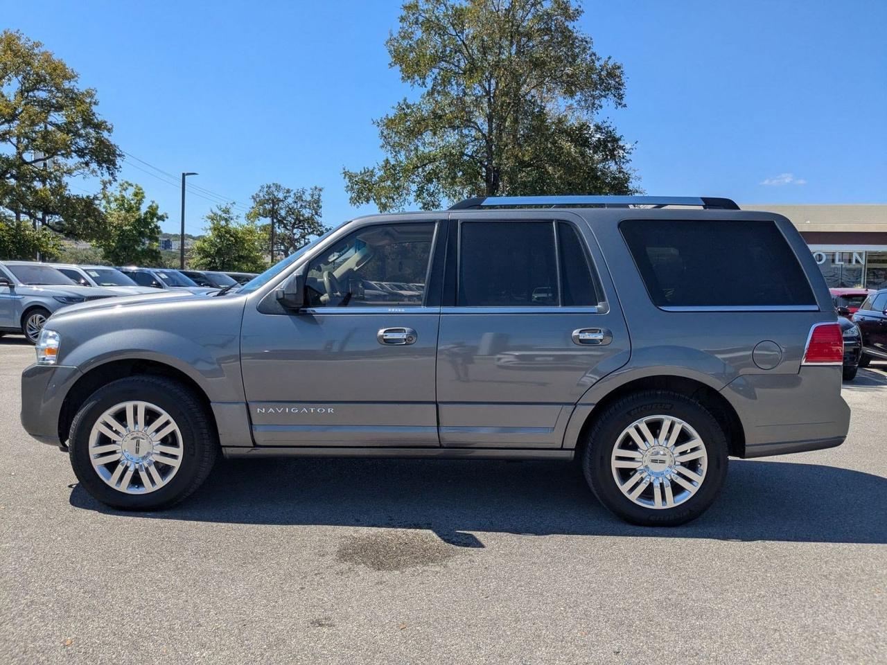 2012 Lincoln Navigator