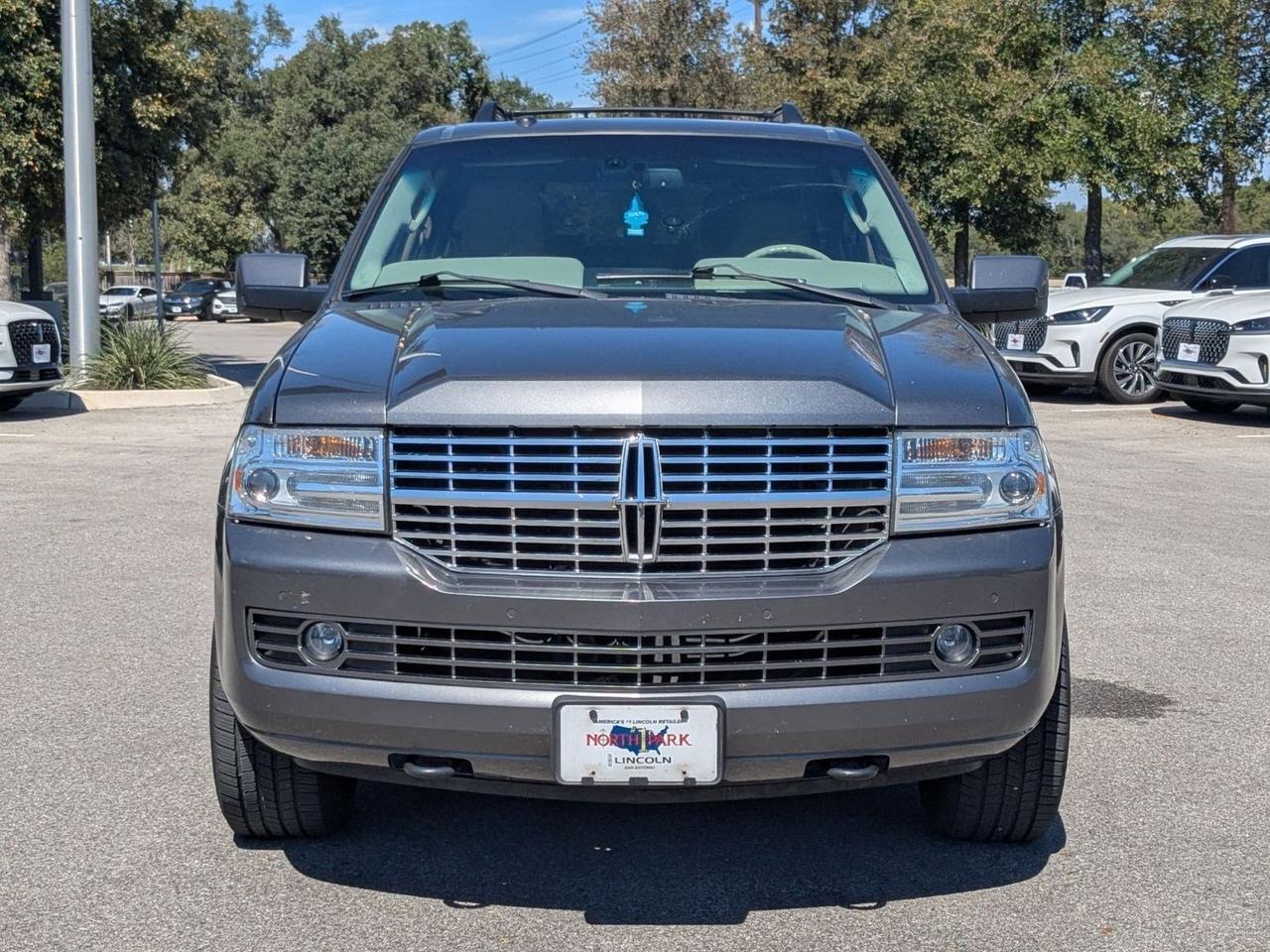 2012 Lincoln Navigator