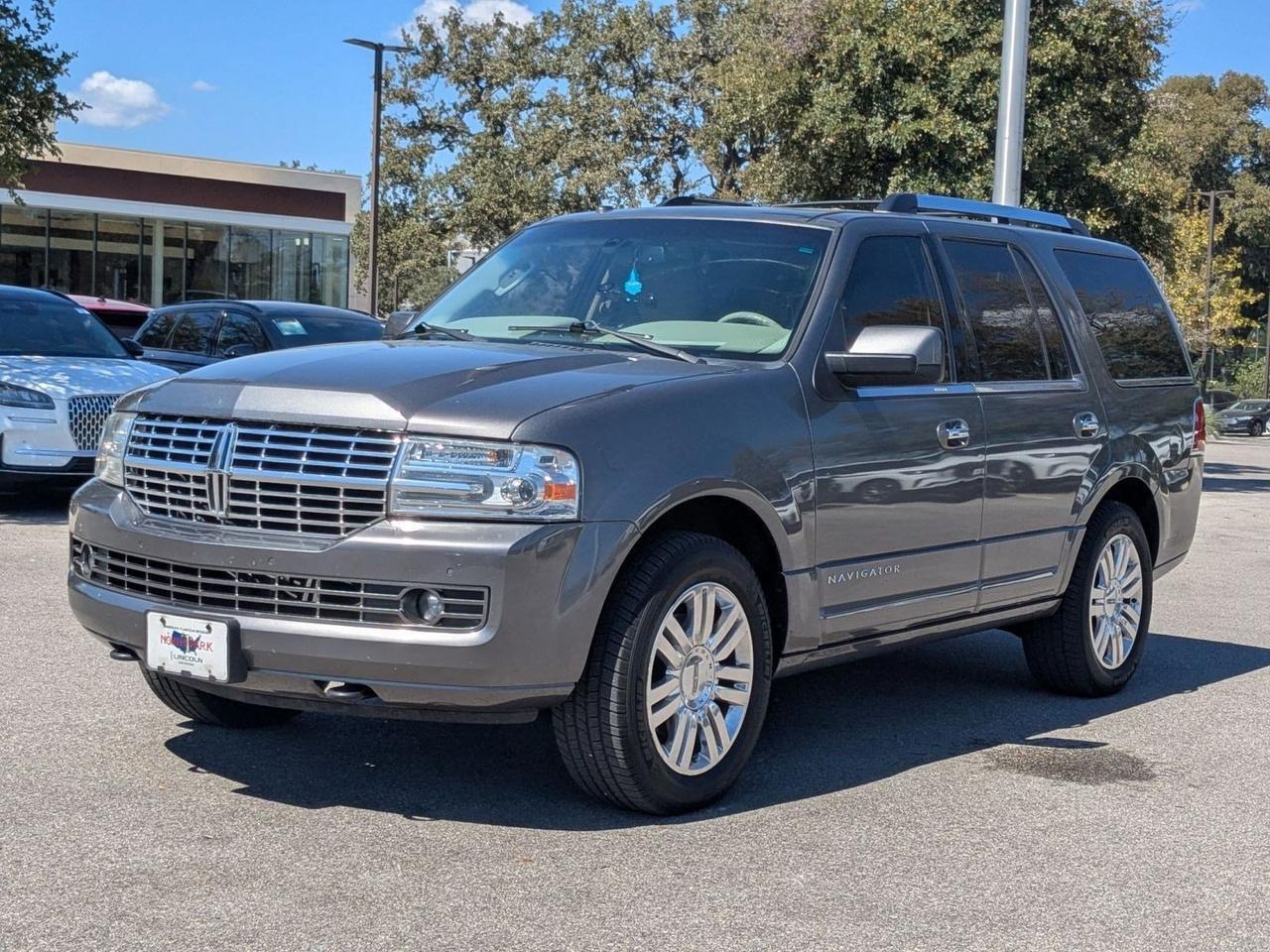 2012 Lincoln Navigator
