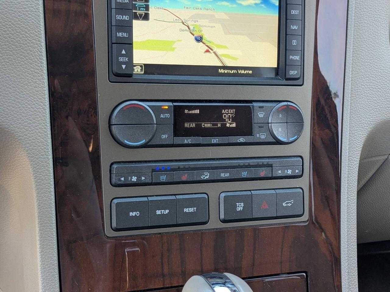2012 Lincoln Navigator