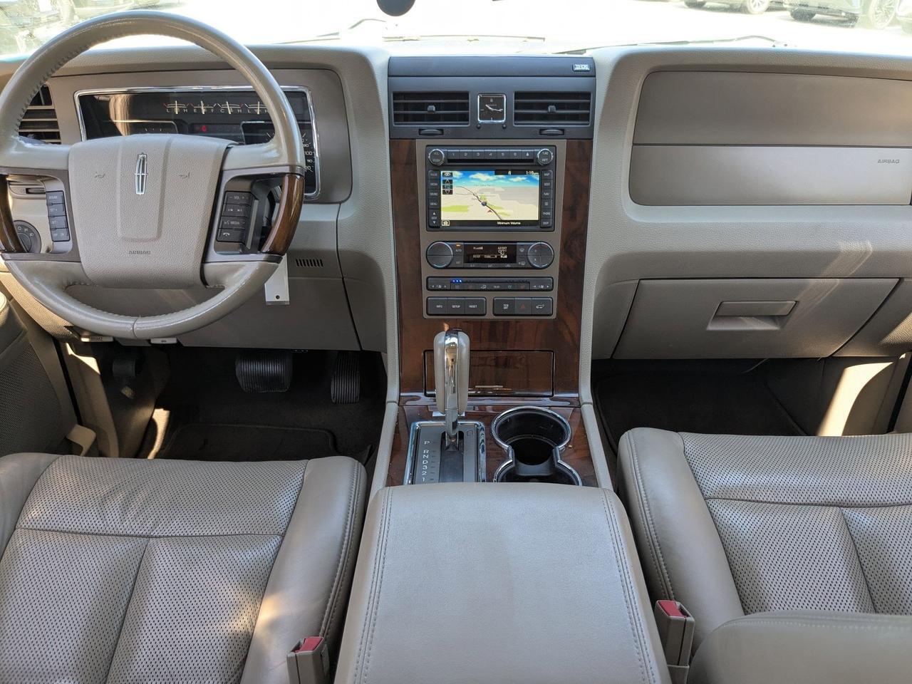 2012 Lincoln Navigator