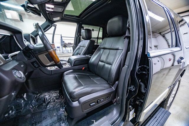 2012 Lincoln Navigator AWD Luxury Edition Leather Roof Nav DVD Red Deer AB