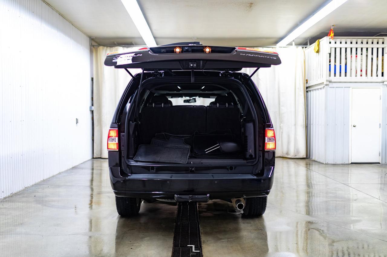 2012 Lincoln Navigator AWD Luxury Edition Leather Roof Nav DVD Red Deer AB