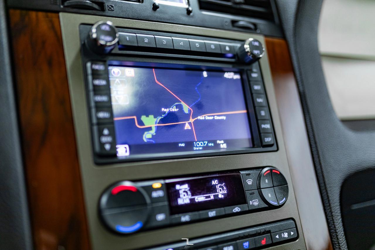 2012 Lincoln Navigator AWD Luxury Edition Leather Roof Nav DVD Red Deer AB