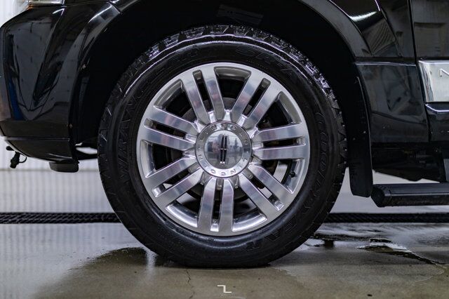 2012 Lincoln Navigator AWD Luxury Edition Leather Roof Nav DVD Red Deer AB