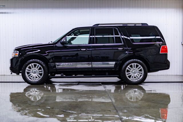 2012 Lincoln Navigator AWD Luxury Edition Leather Roof Nav DVD Red Deer AB