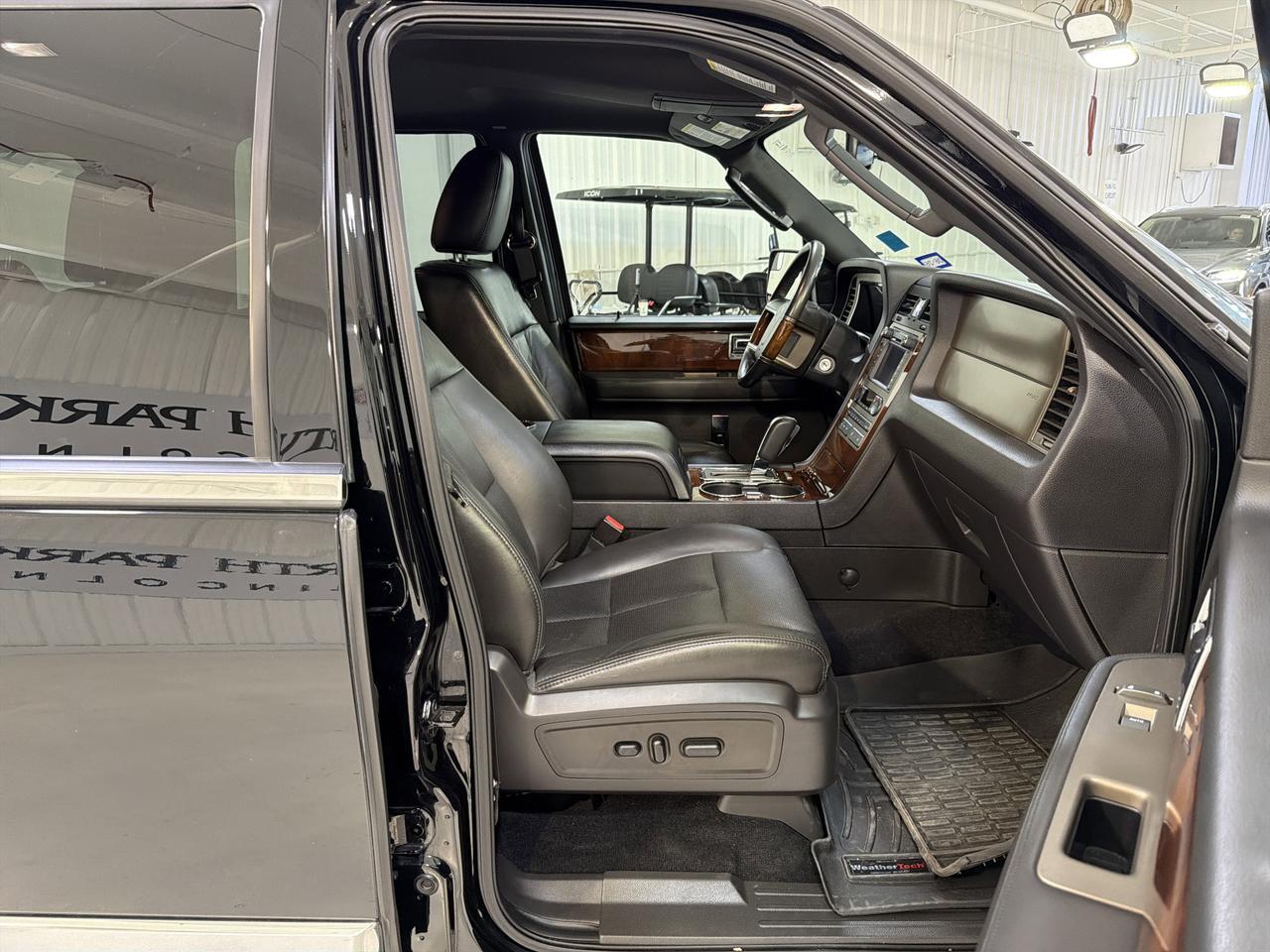 2012 Lincoln Navigator Base San Antonio TX