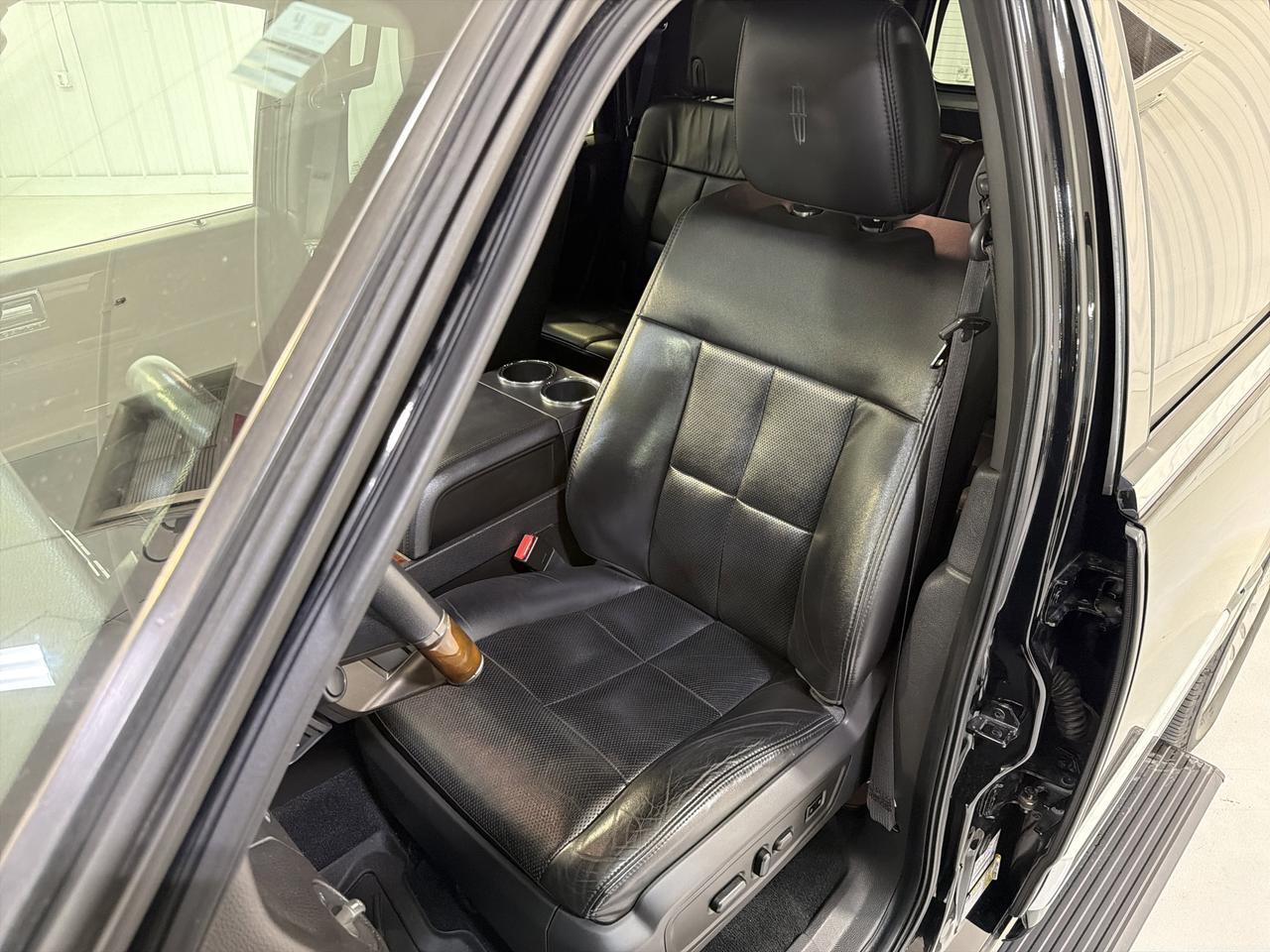 2012 Lincoln Navigator Base San Antonio TX