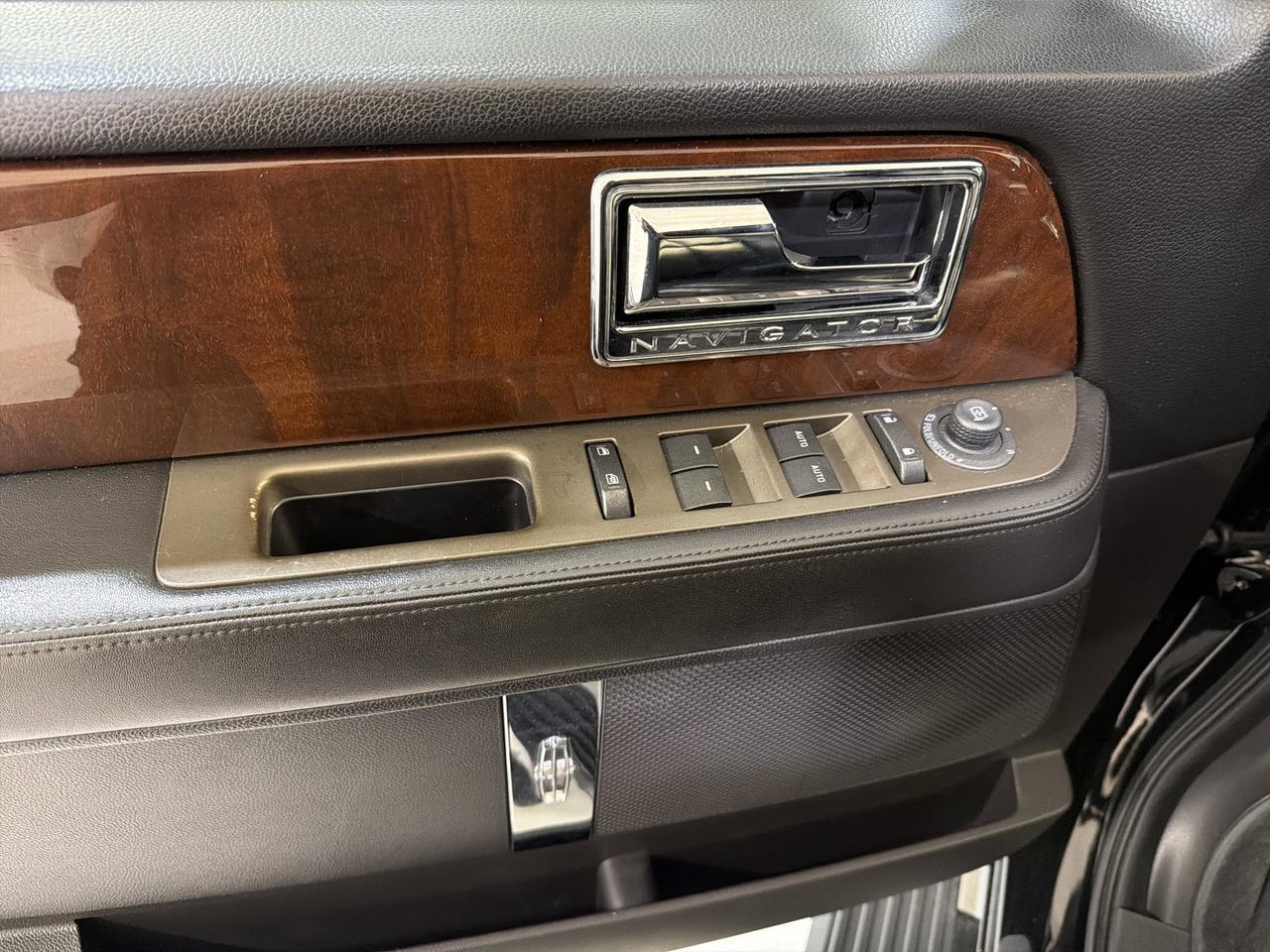 2012 Lincoln Navigator Base San Antonio TX