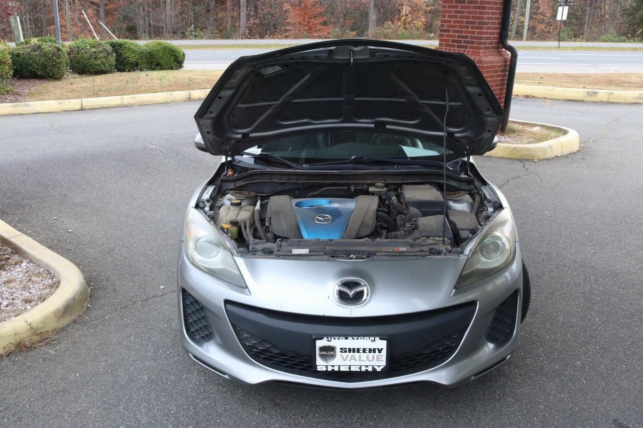 2012 MAZDA Mazda3 i Grand Touring Fredericksburg VA
