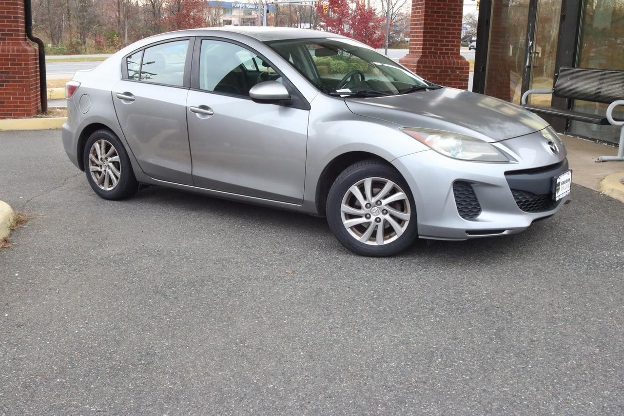 2012 MAZDA Mazda3 i Grand Touring