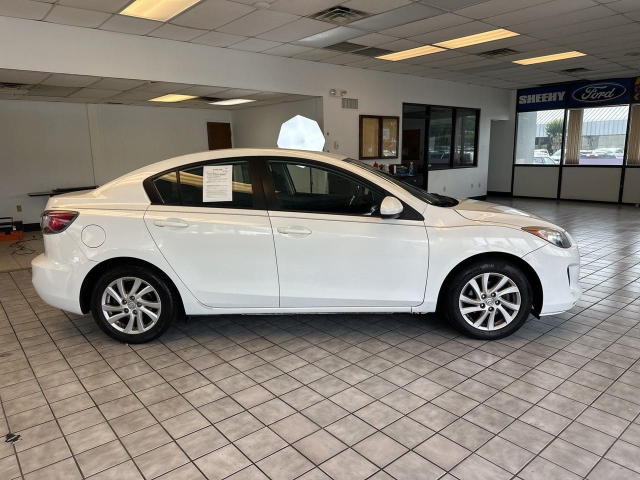 2012 MAZDA Mazda3 i Touring Richmond VA