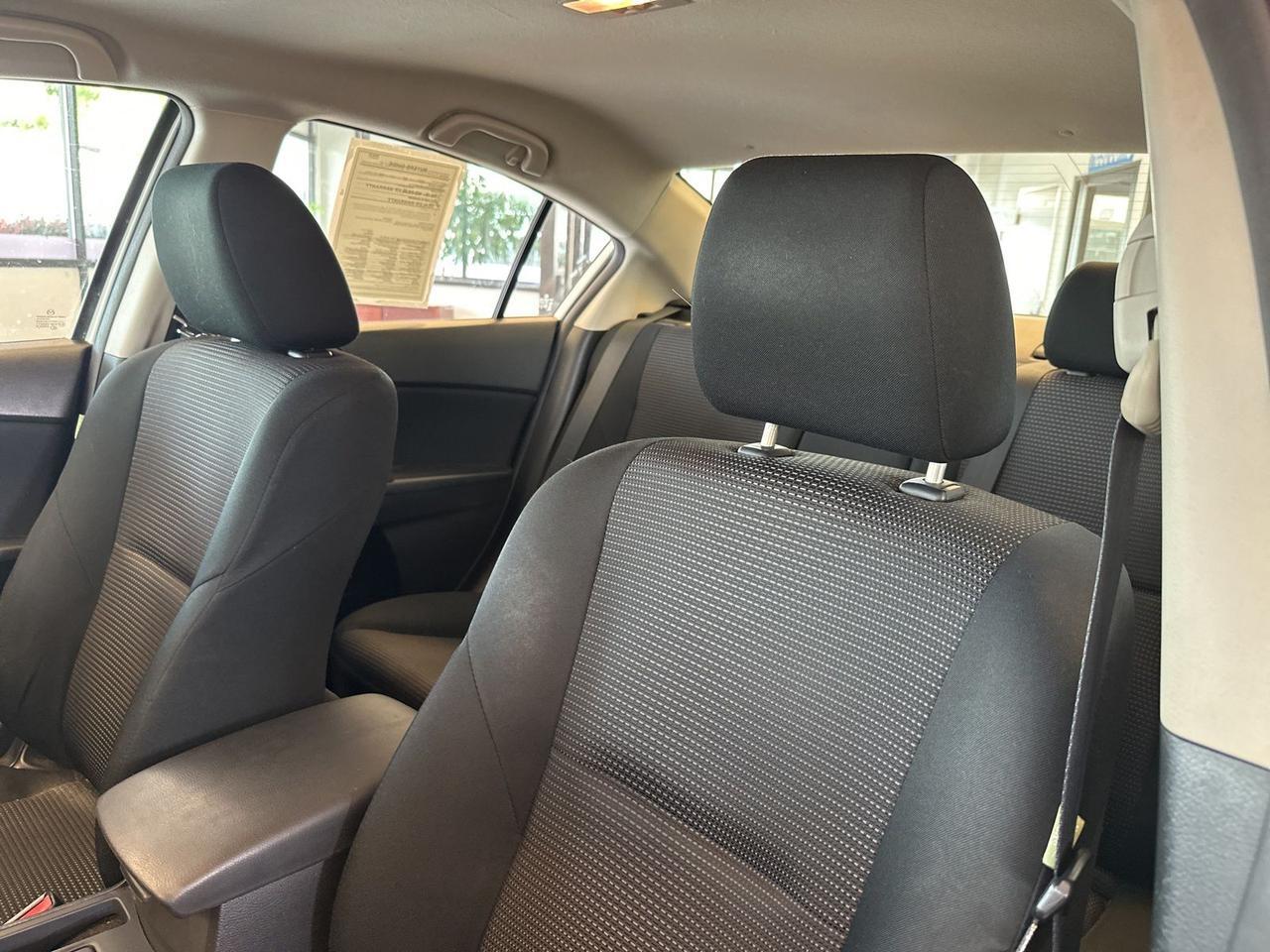 2012 MAZDA Mazda3 i Touring Richmond VA