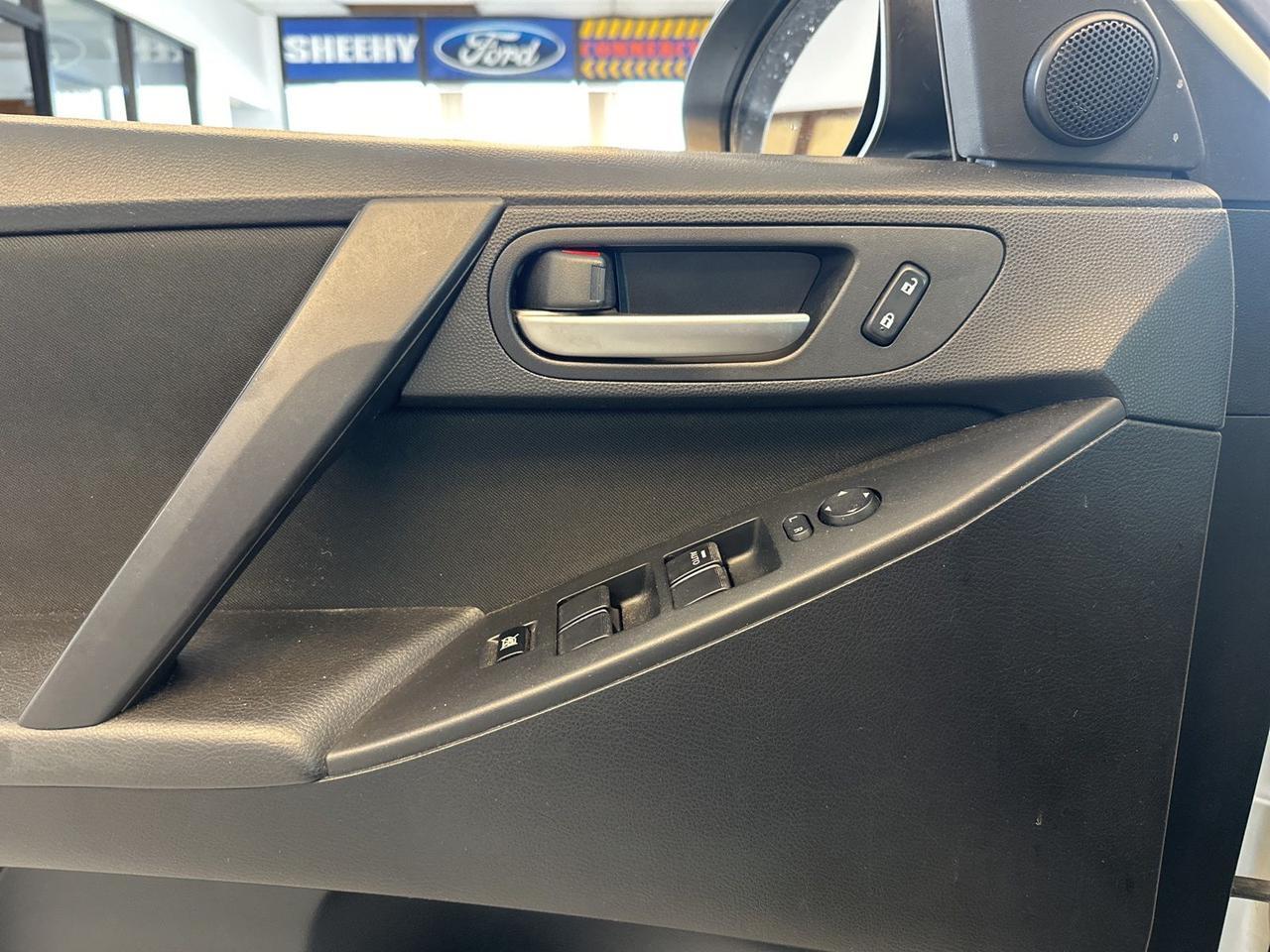 2012 MAZDA Mazda3 i Touring Richmond VA