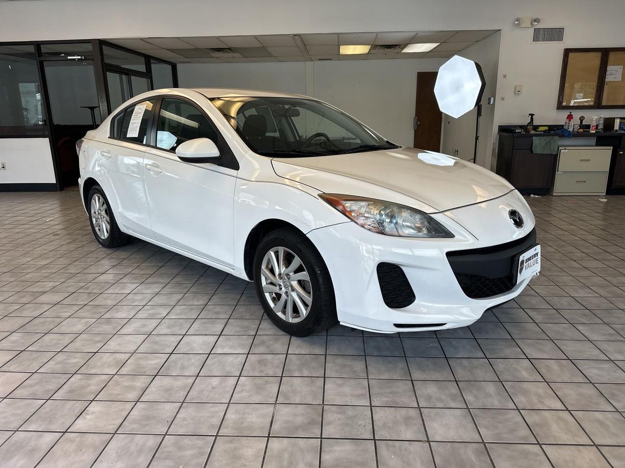 2012 MAZDA Mazda3 i Touring