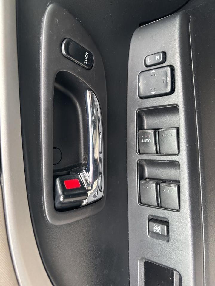 2012 MAZDA Mazda5 Grand Touring Cockeysville MD