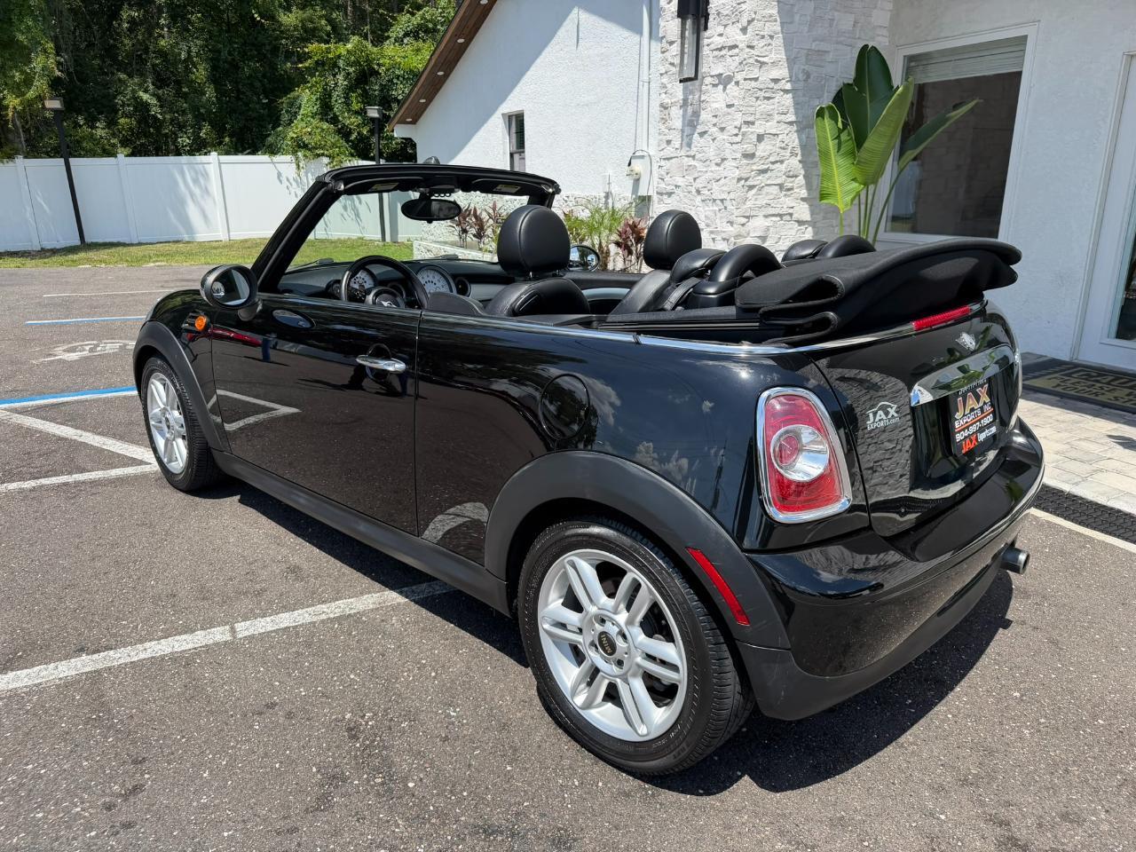 2012 MINI Cooper Convertible 2dr Jacksonville FL