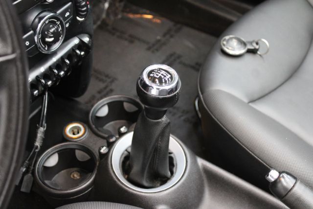 2012 MINI Cooper Convertible Chantilly VA