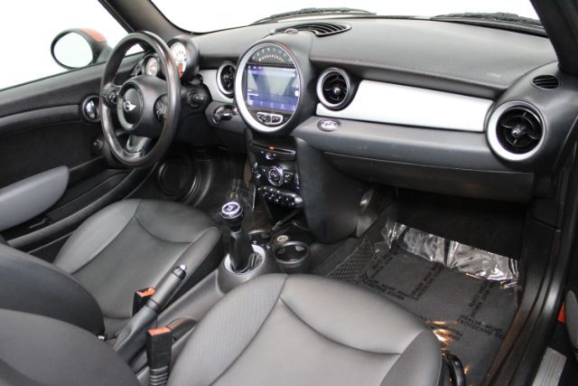 2012 MINI Cooper Convertible Chantilly VA