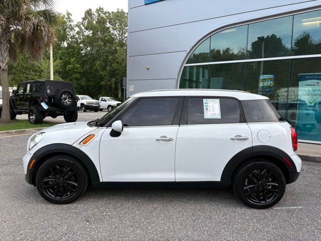 2012 MINI Cooper Countryman Base
