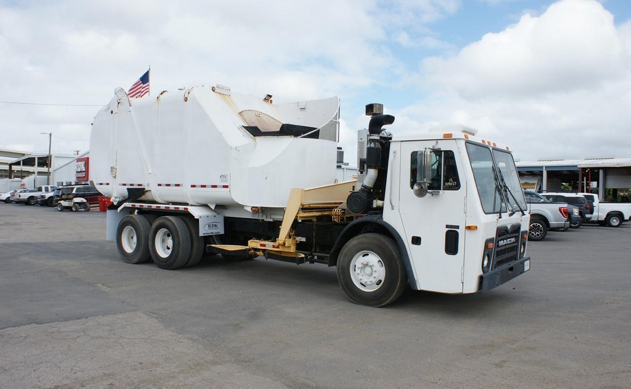 2012 Mack LEU613 30 yd. Heil Side Loader Garbage Truck