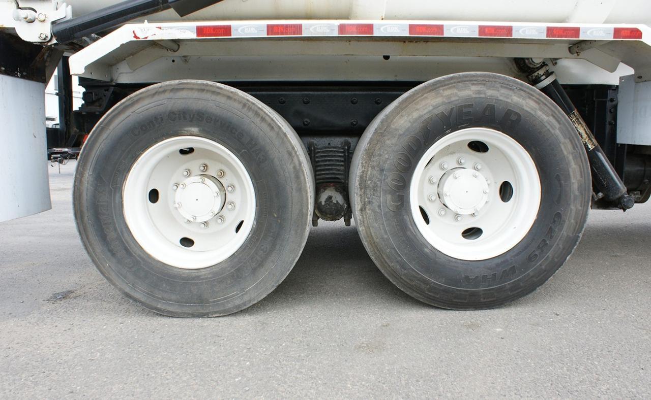 2012 Mack LEU613 30 yd. Heil Side Loader Garbage Truck Tampa FL