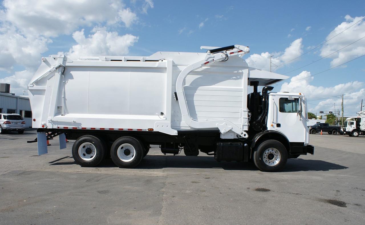 2012 Mack MRU613 40 yard Heil Front Loader Garbage Truck Tampa FL