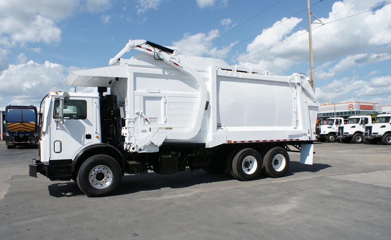 2012 Mack MRU613 40 yard Heil Front Loader Garbage Truck Tampa FL