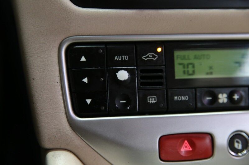 2012 Maserati GranTurismo Convertible Plainview NY