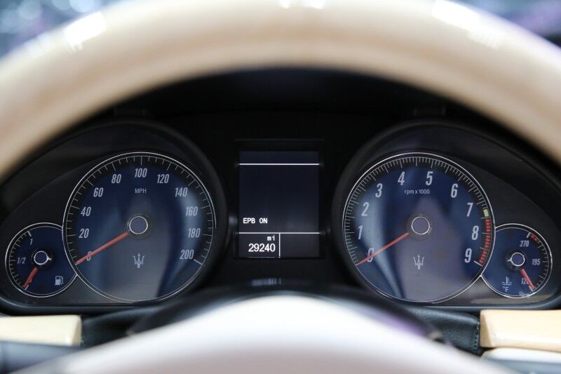 2012 Maserati GranTurismo Convertible Plainview NY