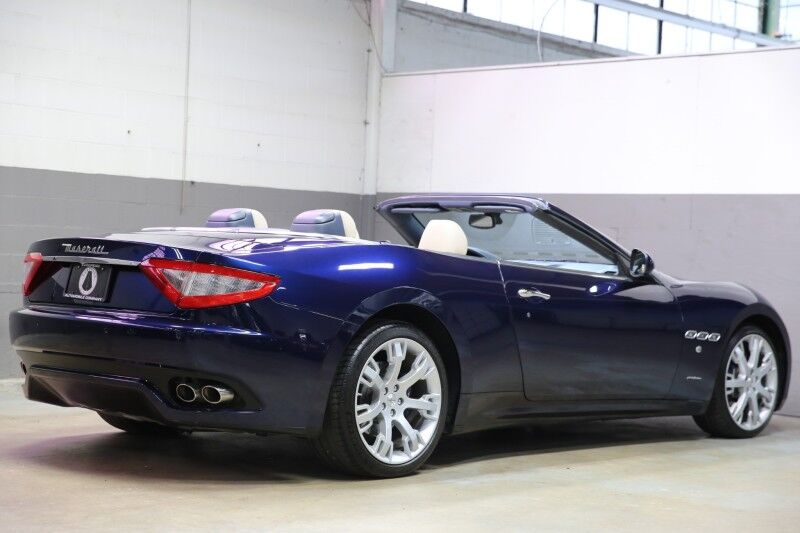 2012 Maserati GranTurismo Convertible Plainview NY