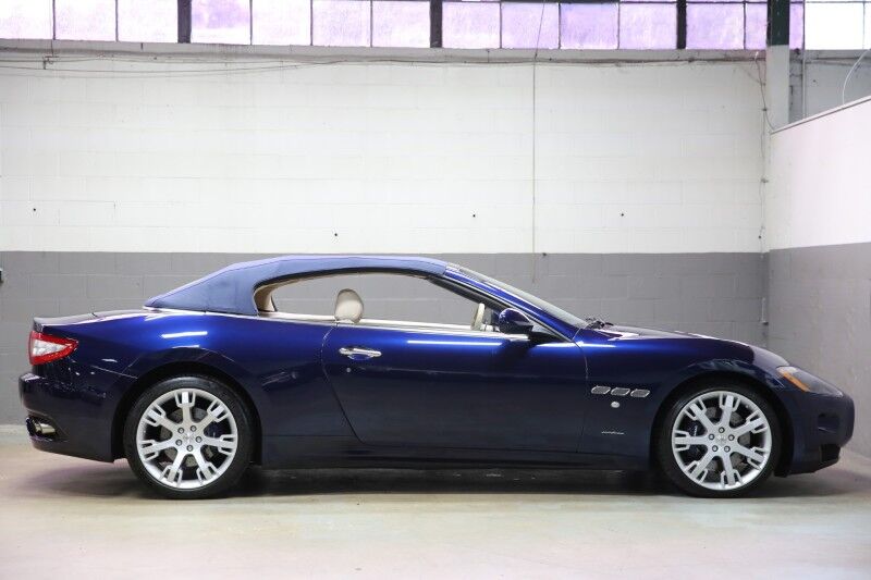 2012 Maserati GranTurismo Convertible Plainview NY