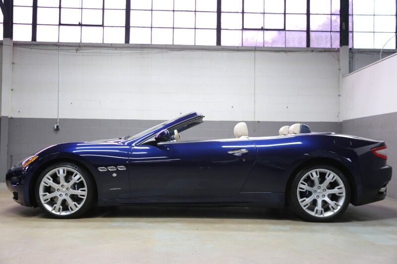 2012 Maserati GranTurismo Convertible Plainview NY