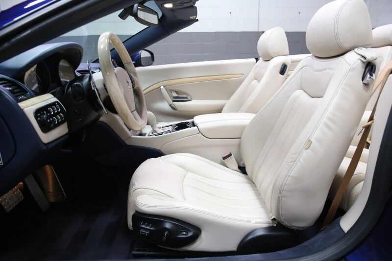 2012 Maserati GranTurismo Convertible Plainview NY