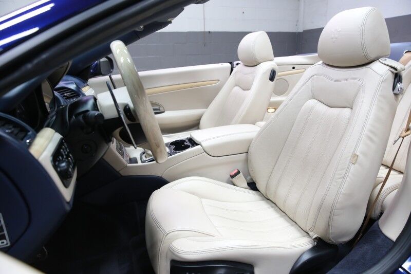 2012 Maserati GranTurismo Convertible Plainview NY
