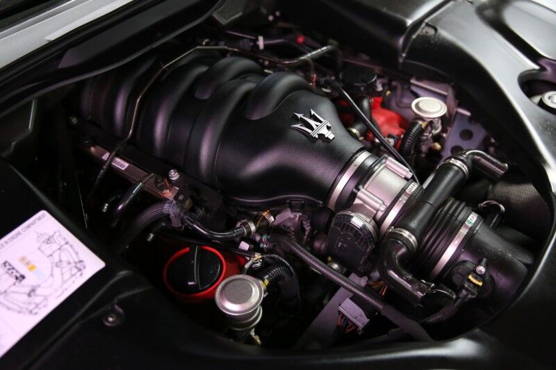 2012 Maserati GranTurismo Convertible Plainview NY